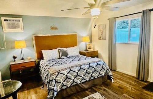 Ahwahnee Apartment | Creature Comforts Suite-Private Hot Tub-Sleeps 2