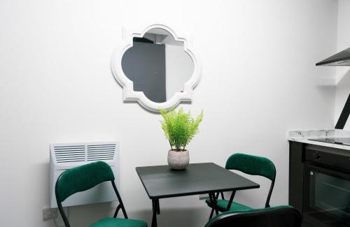 Brierley Hill Apartment | Credit Corner Studio