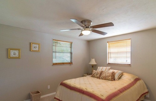 New Port Richey House | Creek Cabin Summary: