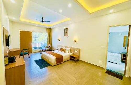 Bail Parao Resort | Creek Wood Resort Jim Corbett