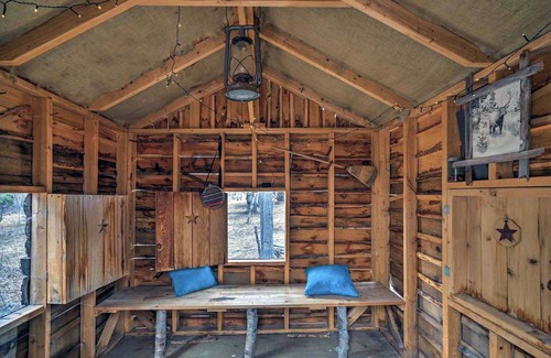 Nathrop Cabin | Creekfront Mnt View Hot Tub Quiet 4 ac FirePit Custom Built Starlink