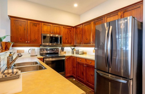Nordic Estates Hotel | Creekside 2 Bedroom With Incredible Mountain Views