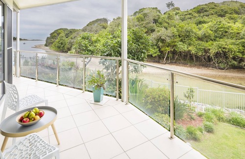 Sawtell Apartment | Creekside apartment - Lovely water views