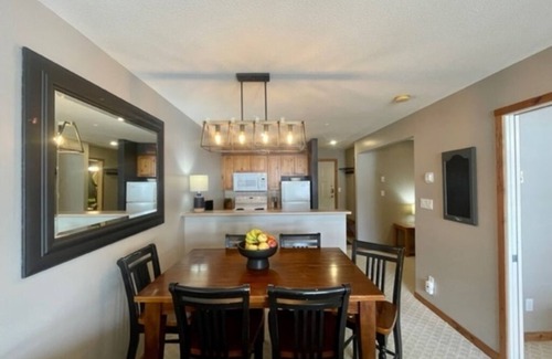 Silver Star Mountain Condo | Creekside condo close to Tube Town & skating pond, gas fireplace, full kitchen