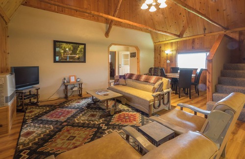 De Beque Cabin | Creekside Cabin at The High Lonesome Ranch