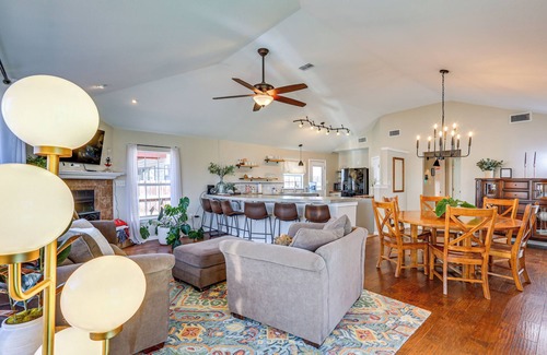 Belton House | Creekside Cottage w/Deck & Hot Tub in Belton