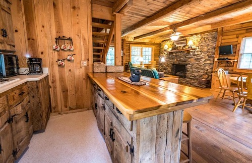 Kyle Villa | Creekside Hideaway Rustic Cabin - Secluded, Creekside Family Cabin