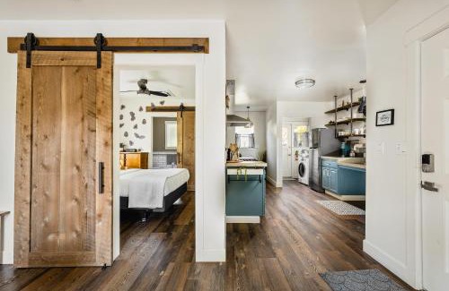 Grass Valley House | Creektown Cottages/The Alder