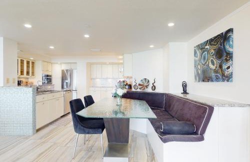 Sand Key Apartment | Crescent Beach Club II PHB