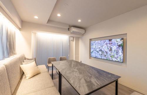 Kita Apartment | CREST TENMA クレスト天満 - Self Check-In Only