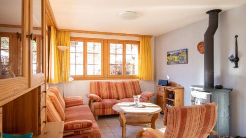 Fiesch House | Cresta