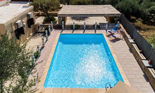 Pervolakia Villa | Cretan Kera Villa Heated Pool