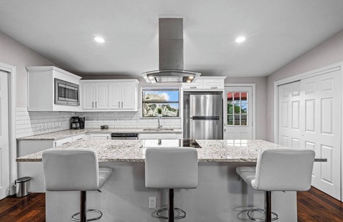 Wylie House | Crew-Friendly | 1-Level · Huge Yard · Big Parking