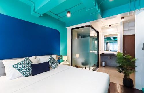 Thapae Hotel | Crimson Series - The 3rd Floor of Wine Bar