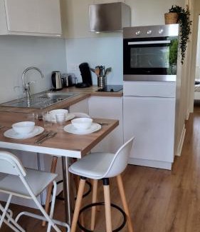 Issoire Apartment | Cristal 2