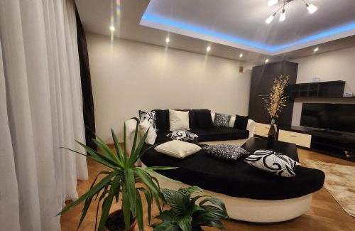 Constanta Apartment | Cristina Luxury Apartment