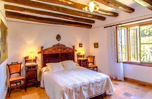 Santa Oliva Villa | Cristina Santa Oliva Cal Marques 561.225