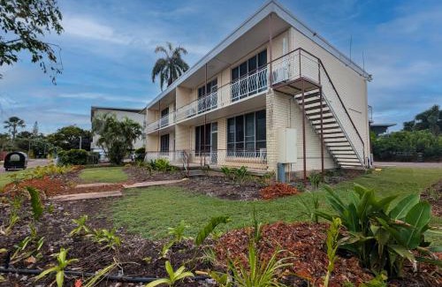 Rapid Creek Apartment | Crocodile Retreat 2 Bed Apt Walk To Foreshore