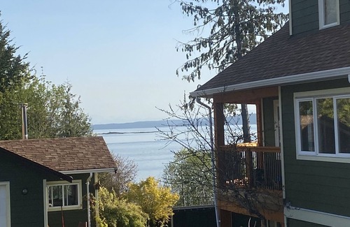 Crofton House | Crofton Cottage by the Sea