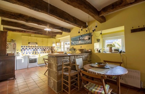 Plougoumelen House | Cromlech - Plougoumelen