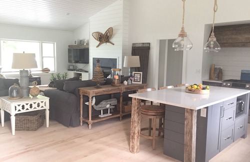 Petoskey House | Crooked Lake Cottage - NEWLY RENOVATED - Great Sunsets & Boaters Paradise Await!