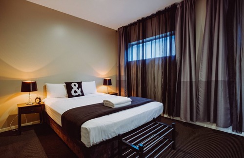 Narrabri Hotel | Crossroads Hotel Narrabri