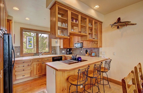 Steamboat Springs House | Crosstimbers 2784 3 Bedroom Townhouse by RedAwning