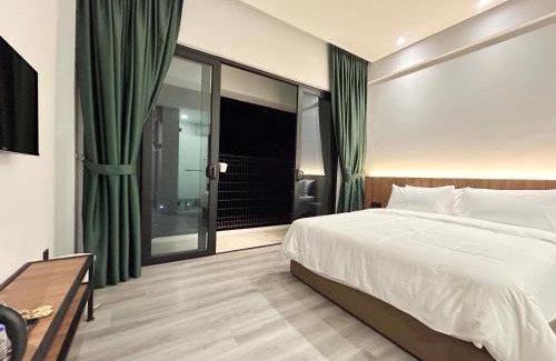 Kampung Sepetang House | Crosview