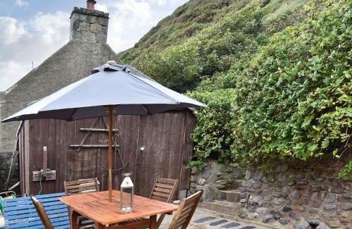 Pennan House | Crovie