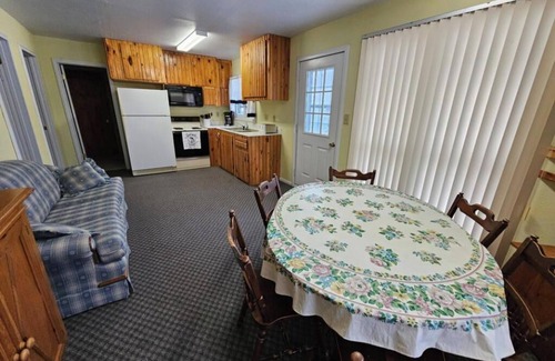 Nevis Cabin | Crow Crest Lodge Resort Cabin 9a Stunning Sunsets, Family Getaway