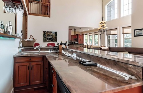 Rideau Lakes Cottage | Crown Jewel of Lower Beverly Lake-The luxurious private and spacious lake house