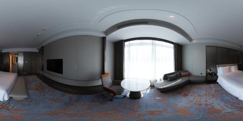 Licang Hotel | Crowne Plaza Qingdao Jinshui by IHG