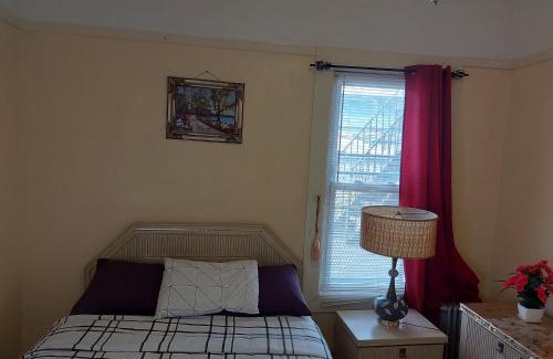Flatbush House | Crsytal Chateau Room Rental