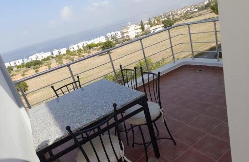 Kucukerenkoy Apartment | Crystal Bay Marina B3-5