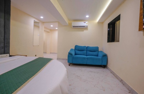Mulund West Hotel | Crystal By Glitz Hotels
