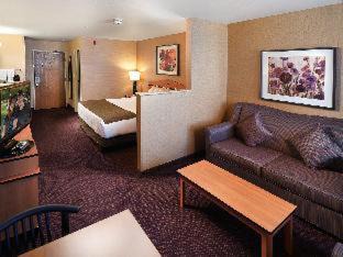 Murray Hotel | Crystal Inn Hotel & Suites - Midvalley