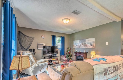 Crystal River House | Crystal River Retreat with Hot Tub & Gazebo!