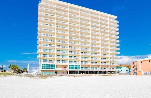 Gulf Shores Apartment | Crystal Shores #1302