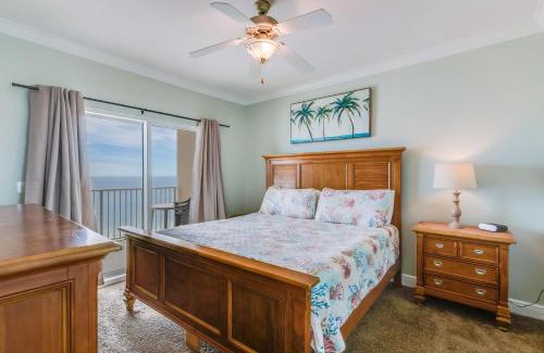 Gulf Shores Apartment | Crystal Shores West Condos
