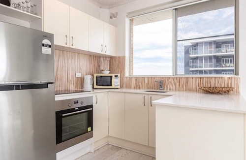 Forster Apartment | Crystal Waters 6 - 2 bedroom, town central