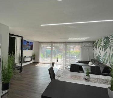 Agard Apartment | Családi Fészek