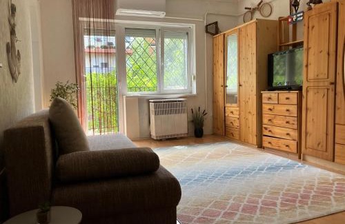 Kelenfold Apartment | Csendes zöldövezeti