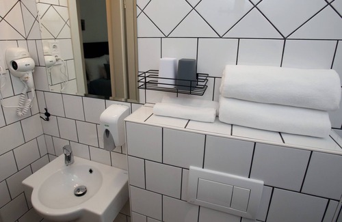 Balatonalmadi Apartment | Csillag Villa - King Studio