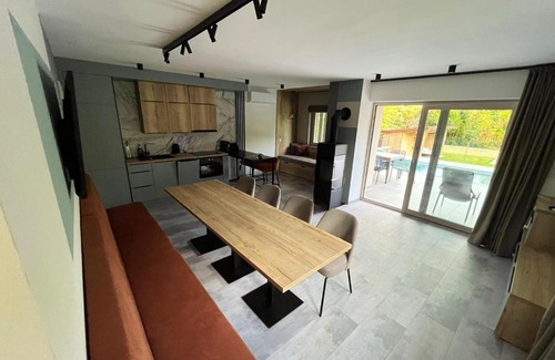 Alsóörs Apartment | Csipetnyi Csobbanás Vendégház