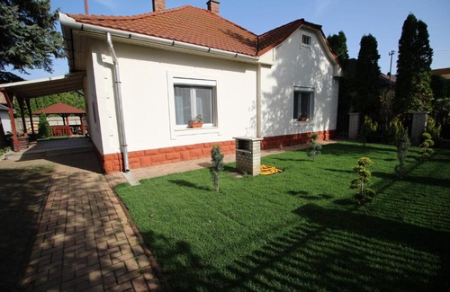 Hajduszoboszlo Apartment | Csipkeház Apartmanok Hajdúszoboszló