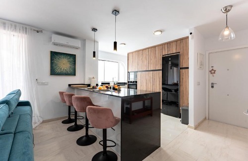 Sitio de Calahonda Apartment | CT 376 - Faro's Calypso Duplex Penthouse - Walking distance to Beach