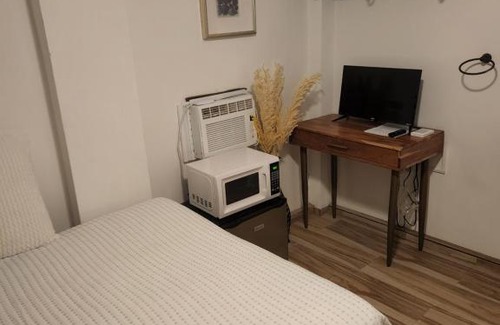 Llanos Tuna House | Cuarto con entrada privada y piscina privada