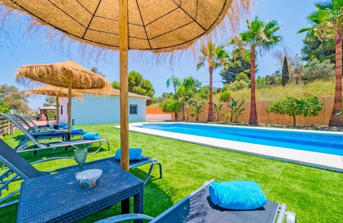Cartama Cottage | Cubo's Lemon House/Rural house/Air conditioning/free wifi/Rural tourism