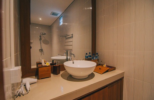 Medahan House | Cucukan Beach Guest House