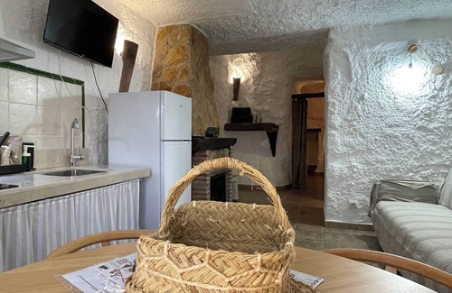 Gor Apartment | Cuevas El Atochal Orígenes